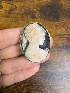 Vintage Resin Cameo Portrait Brooch & Pendant - Black & Cream with Gold Frame